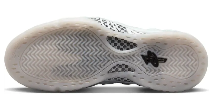 nike-air-foamposite DM0115-001
