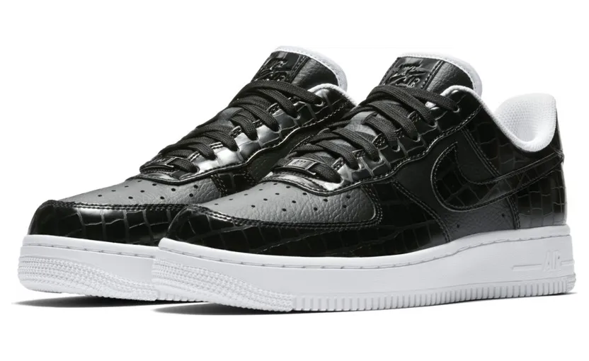 Nike Air Force 1 Low Essential Black White (W) (AO2132-001)