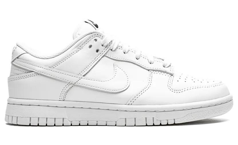 Nike Dunk Low “Triple White”: waarom een kleurloze sneaker de moeilijkste keuze is (5)