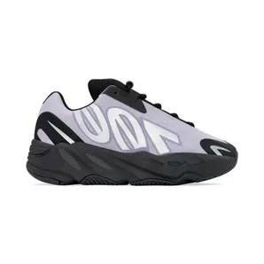 Adidas Yeezy Boost 700