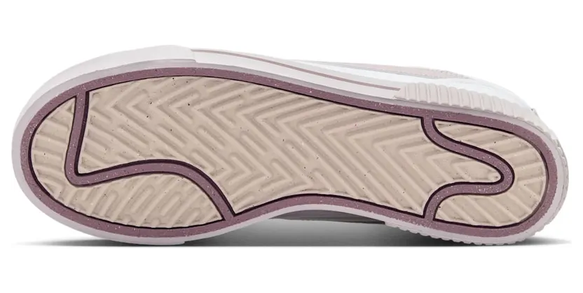 nikecourt DM7590-105