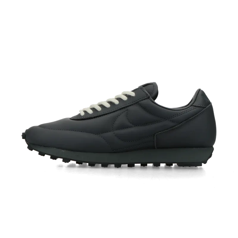 Nike Daybreak “Anthracite / Light Bone” (IO4865-200)