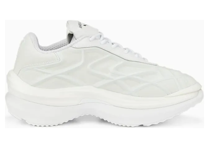 Puma x ANREALAGE Variant NITRO Wit (387680-01)