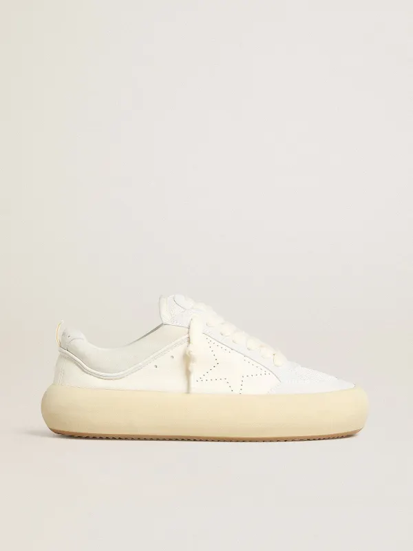 Golden Goose Space-Star Cube In White Leather With Perforated Star (GMF00807.F007094.10359)