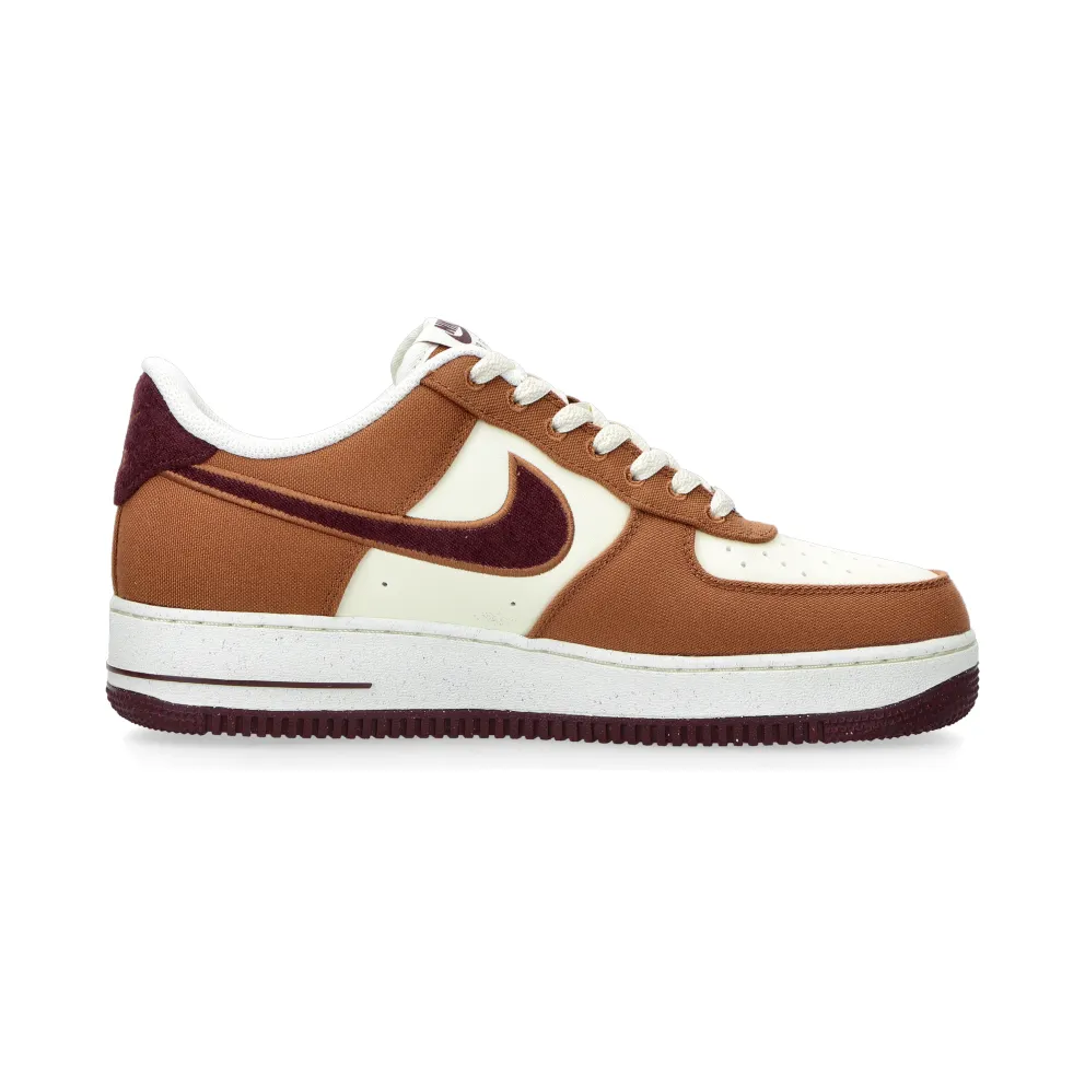 Nike Air Force 1 ’07 LV8 (british tan / burgundy crush) – FQ8713-200