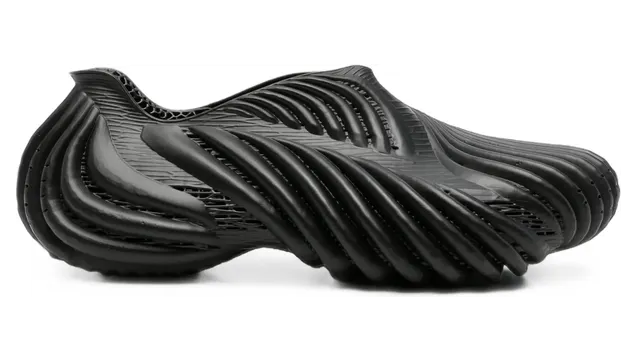 Aliveform Armis Low “Black” (ARMIS LOW CHARC)