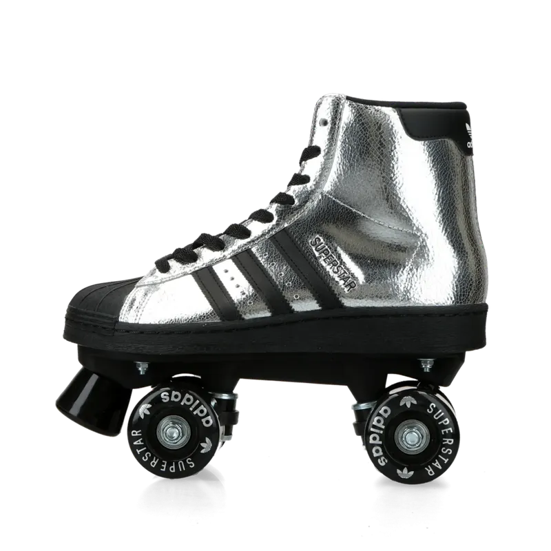adidas Superstar 82 Skate (silver metallic / core black / cloud white) – JH5522