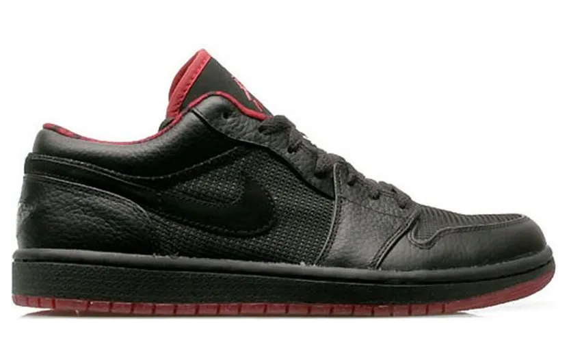 Jordan 1 Retro Low Black Metallic Silver Varsity Red