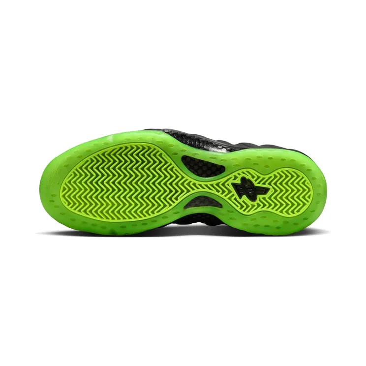 nike-air-foamposite HF2902-001