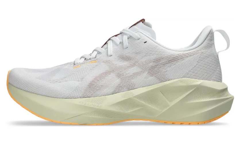 asics-novablast 1011B974-101