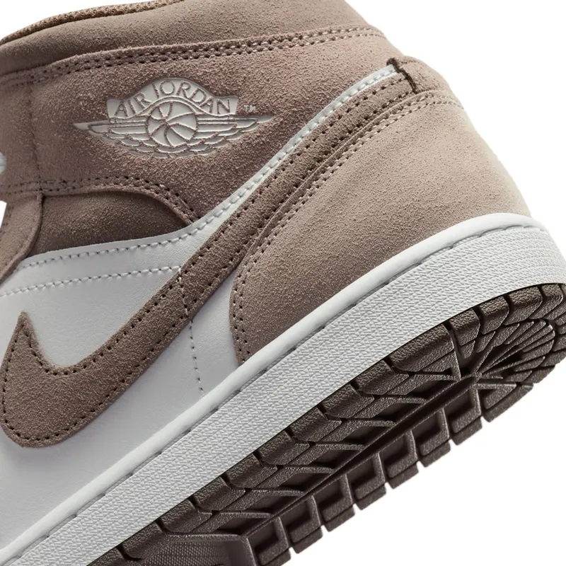 air-jordan-1 DQ8426-003