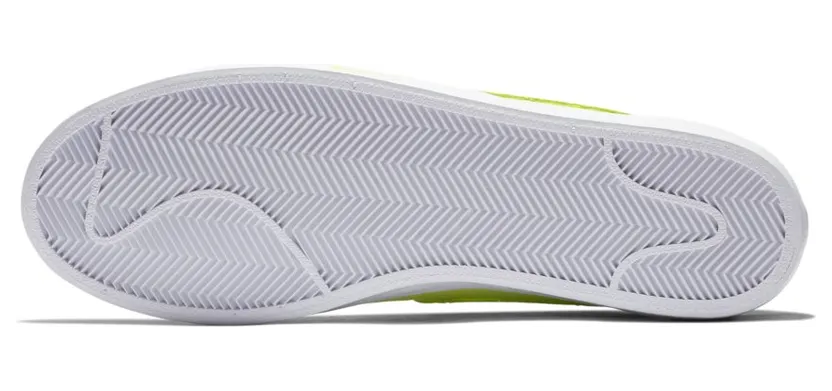 nike-blazer AT6163-700