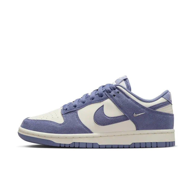 Nike Dunk Low “World Indigo Mini Swoosh” (IB4417-103)