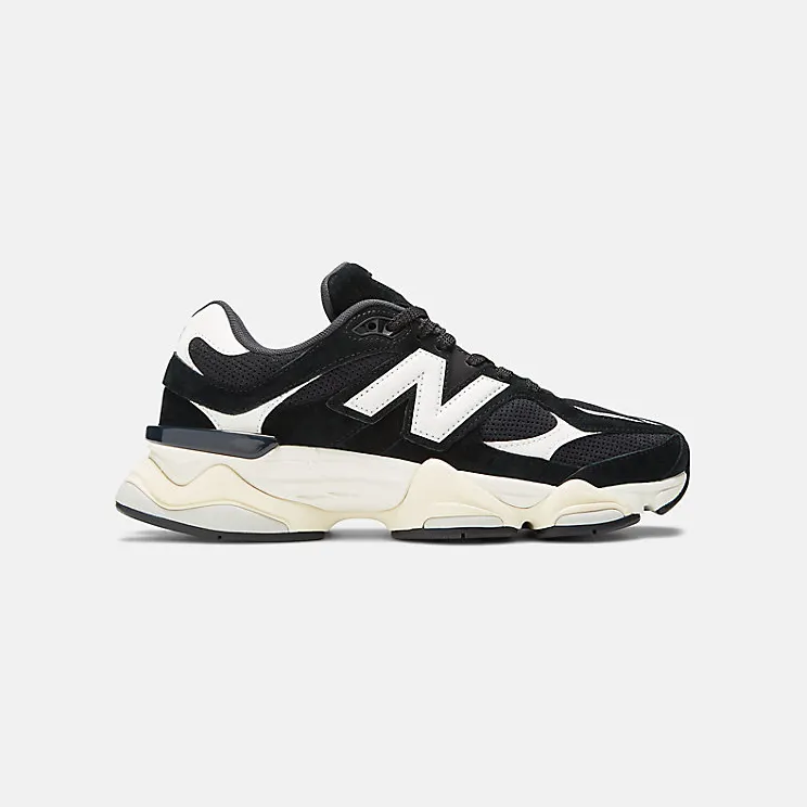 New Balance 9060 “Black / White” (U9060AAA)