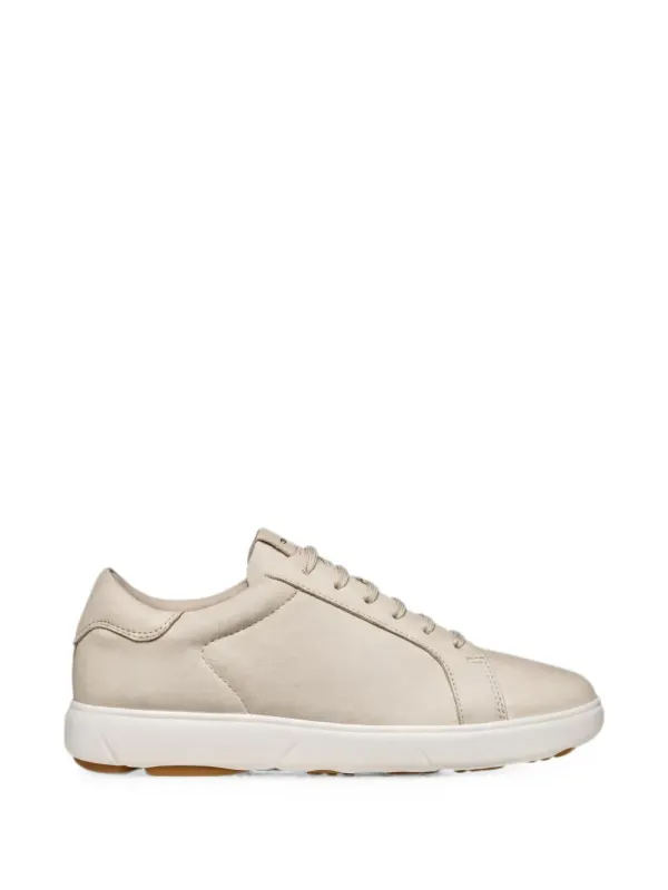 Geox Nebula 2.0 lace-up sneakers – Beige (D653TB000T5C1122)