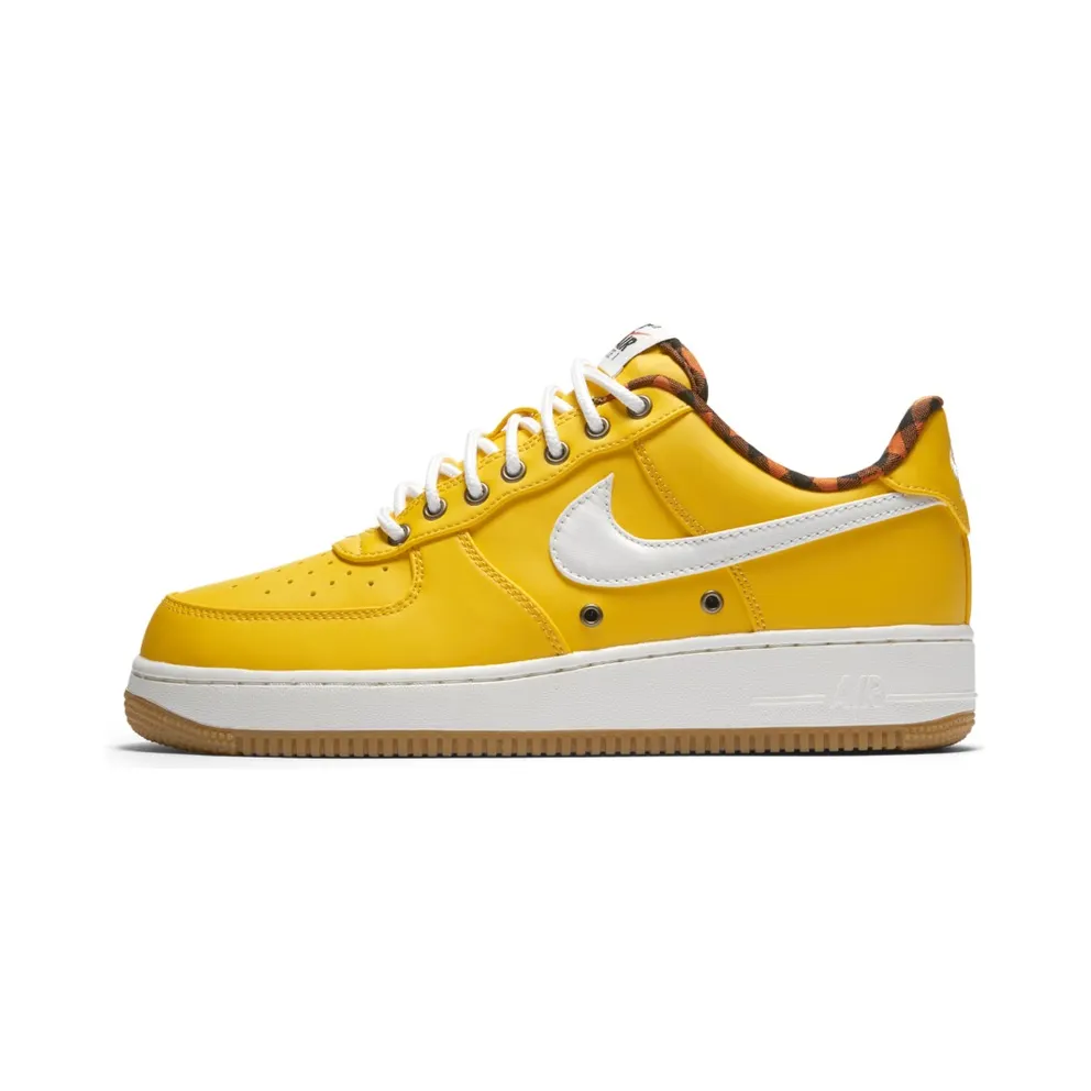 Nike Air Force 1 Low Varsity Maize Picnic Basket Varsity Maize/Safety Orange-Gum Light Brown-Sail (718152-702)