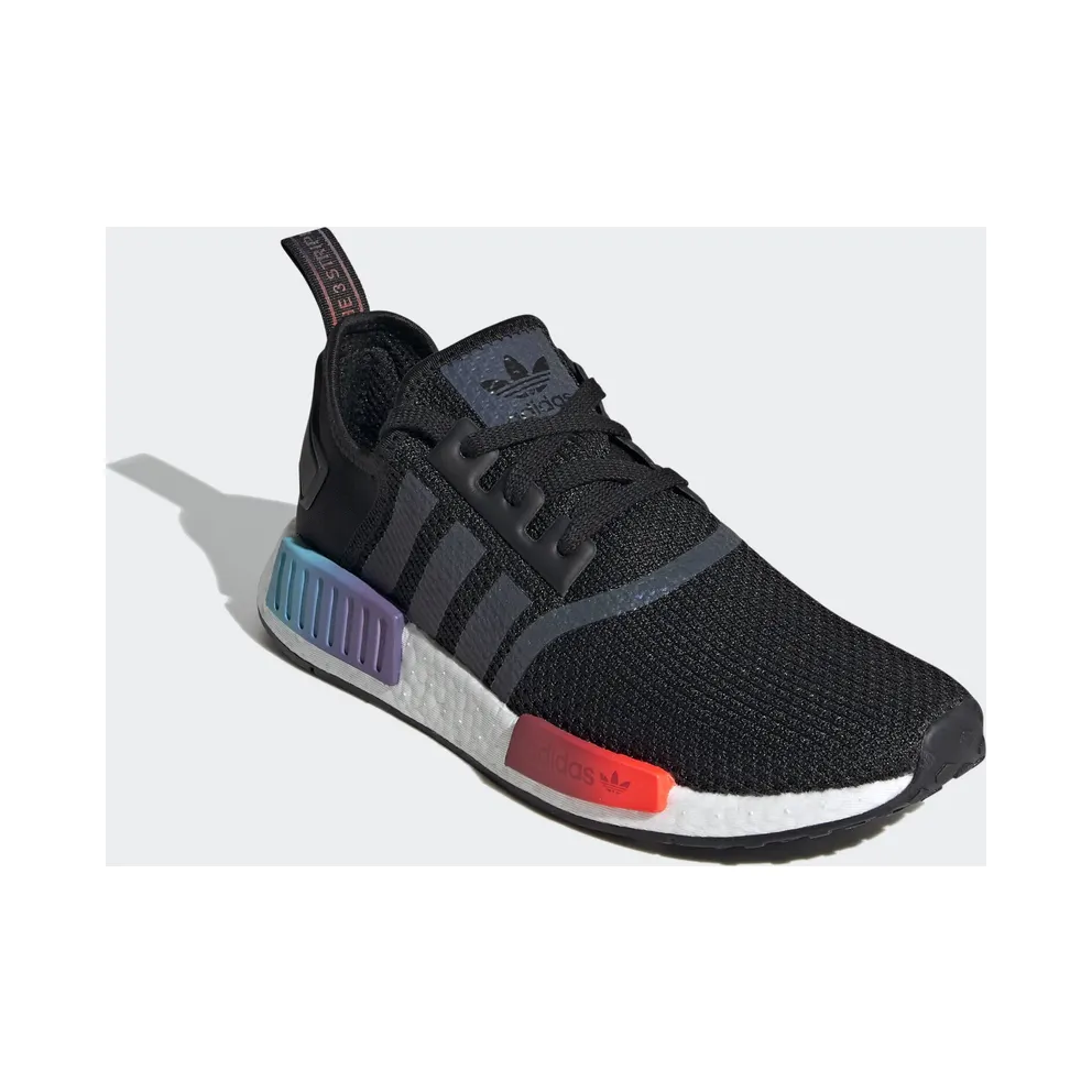 adidas NMD R1 Gradient Core Black/Core Black/Boost Black (FW4365)