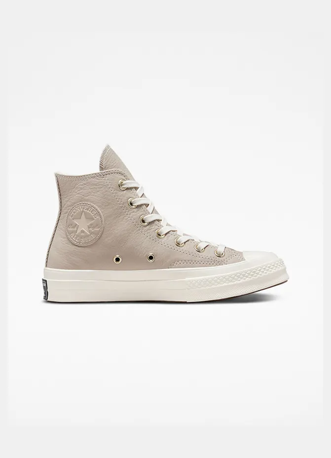 converse-chuck-taylor-all-star A03717C