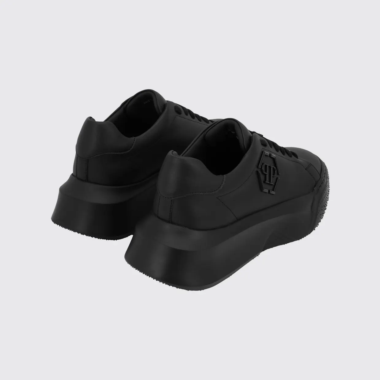 Philipp plein Low-Top Leather Sneakers with Hexagon Logo and Platform Sole Black 1 (UAFSUSC1081PLE010N0202) (2)