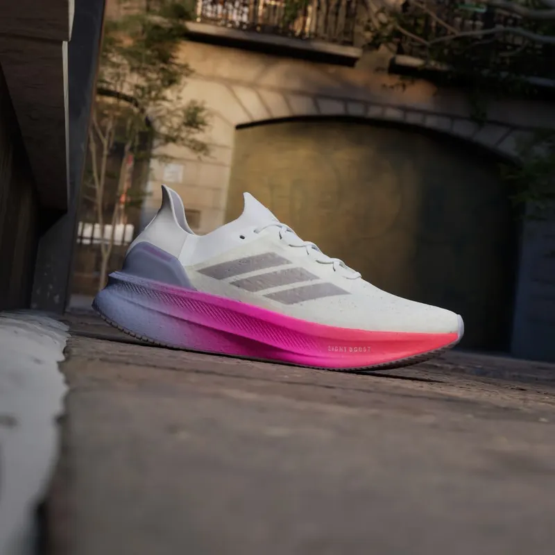 Adidas Ultraboost 5 Strung Cloud White / Glory Grey / Lucid Red (JQ2935)