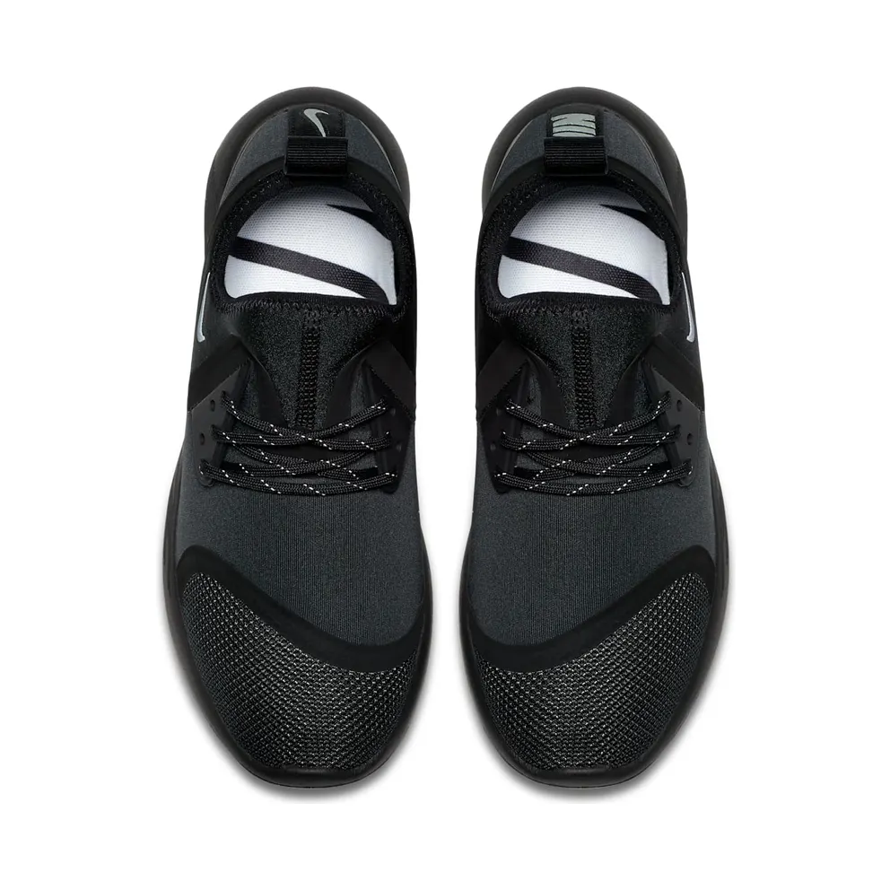 Nike LunarCharge Essential “Black / Volt / Dark Grey” (923620-001)