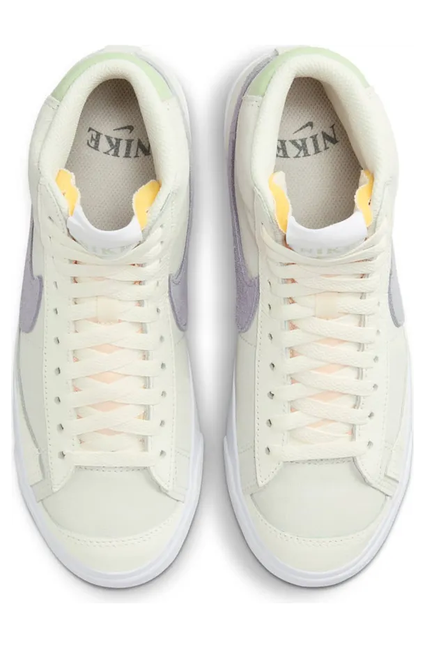 nike-blazer FN7775-100