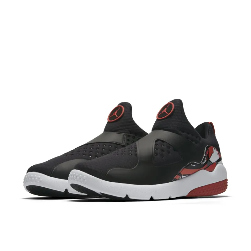 Jordan Trainer Essential Black/Black-White-Gym Red Black/Black-White-Gym Red (888122-016)