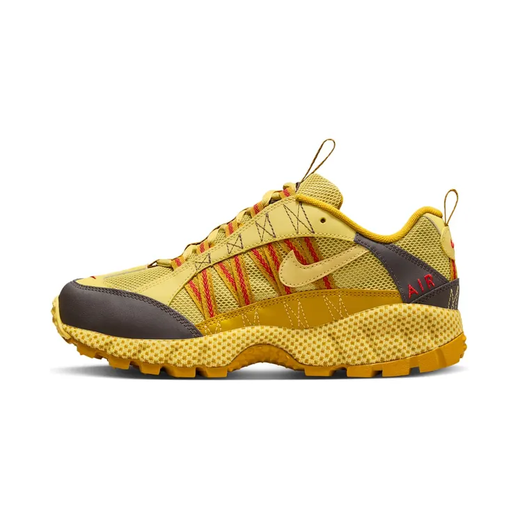 Nike Air Humara “Buff Gold / Bronzine / Velvet Brown” (FJ7098-701)