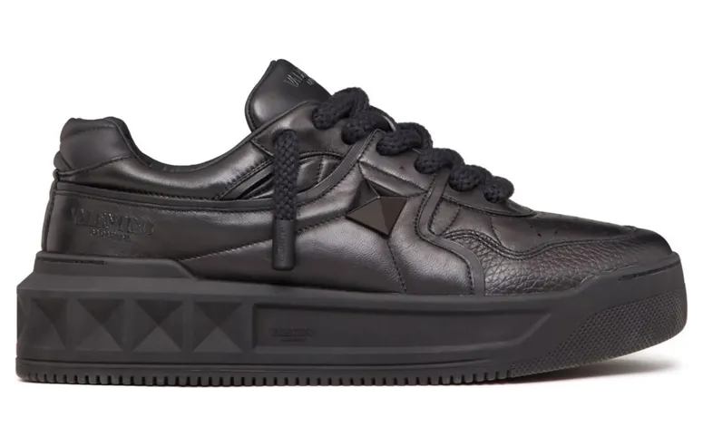 Valentino Garavani One Stud Xl Nappa Leather Low-top “Black” (8Y2S0G37XTM 0NO)