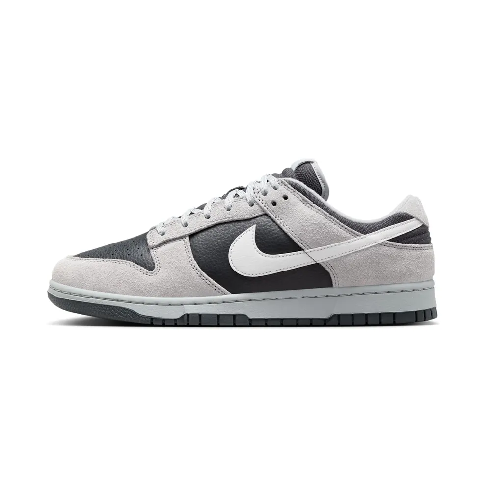 Nike Dunk Low “Smoke Grey” (HV2532-001)