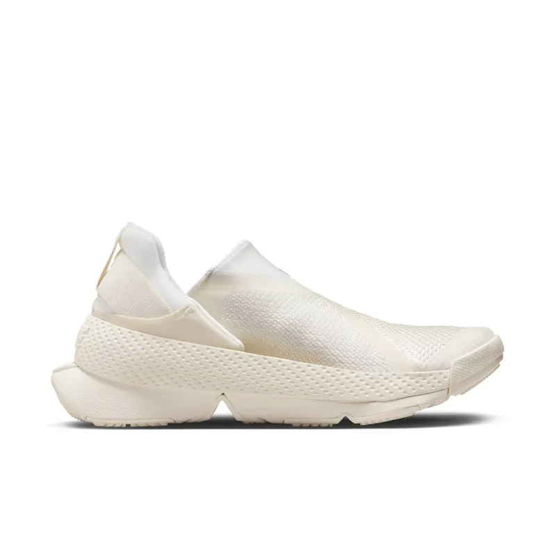 Nike Go Flyease “Pale Ivory” (DR5540-105)