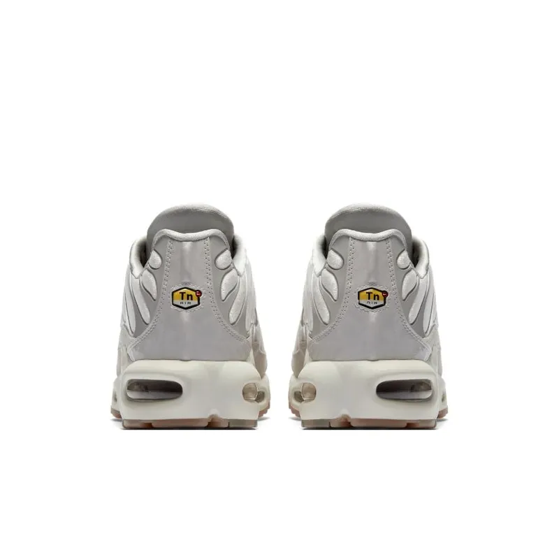 Nike Air Max Plus Velvet Particle Rose (W) Particle Rose/Vast Grey-Summit White (AH6788-600)