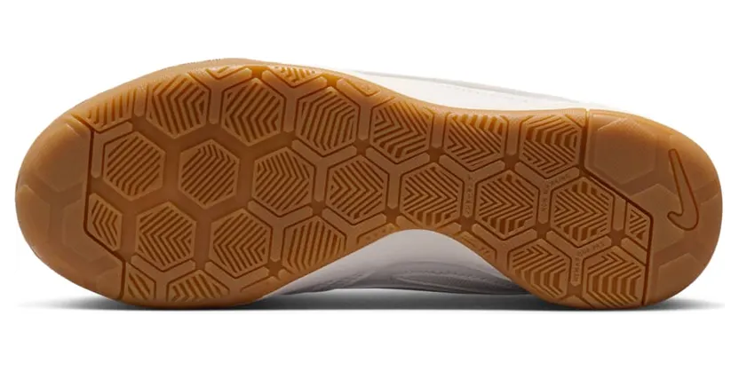 nike-gato II7084-100