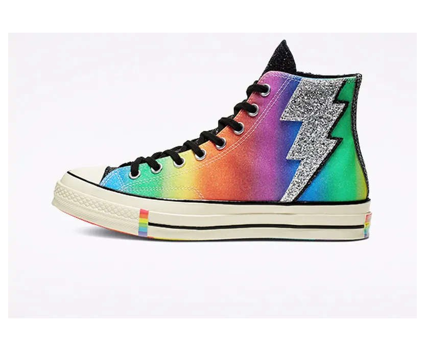 converse-chuck-taylor-all-star 165713C