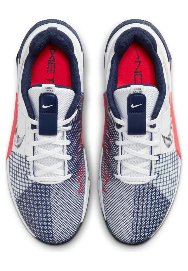 nike-metcon DO9328-101