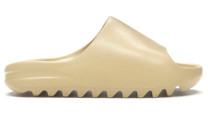 Yeezy Slide Desert Sand