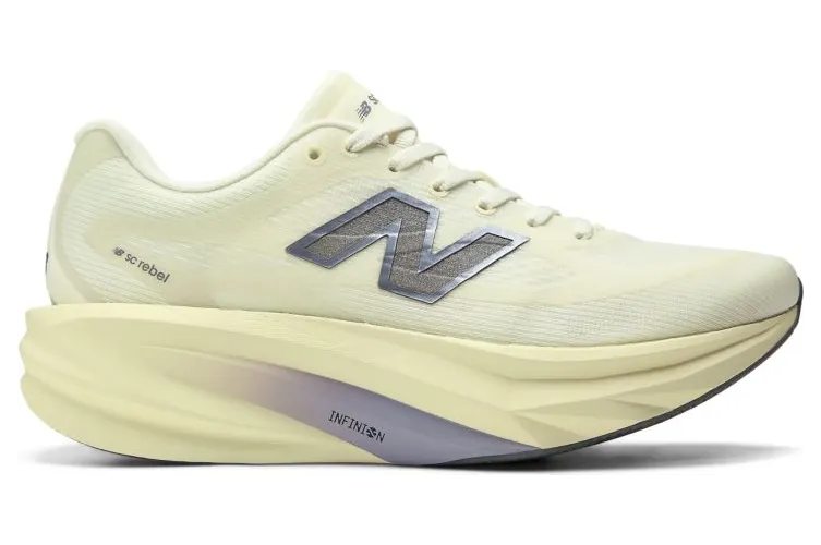 New Balance SuperComp Rebel PISTACHIO BUTTER met MOREL (WREBX10U)