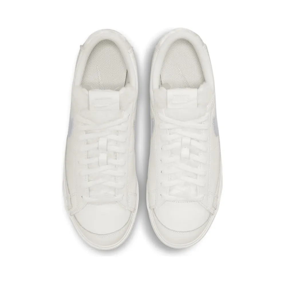 Nike Blazer Low Platform Faux Sherpa Fur (DO8993-100)