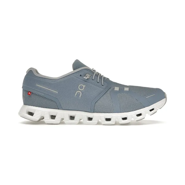 On Running Cloud 5 Chambray White (59.98162)