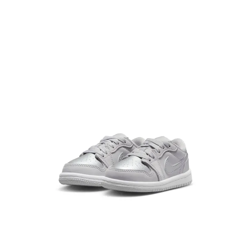 Jordan 1 Low OG TD “Metallic Silver” (FQ5435-002)