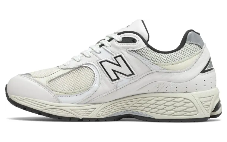 new-balance-2002r ML2002RQ