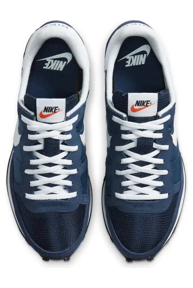 nike-challenger CW7645-400