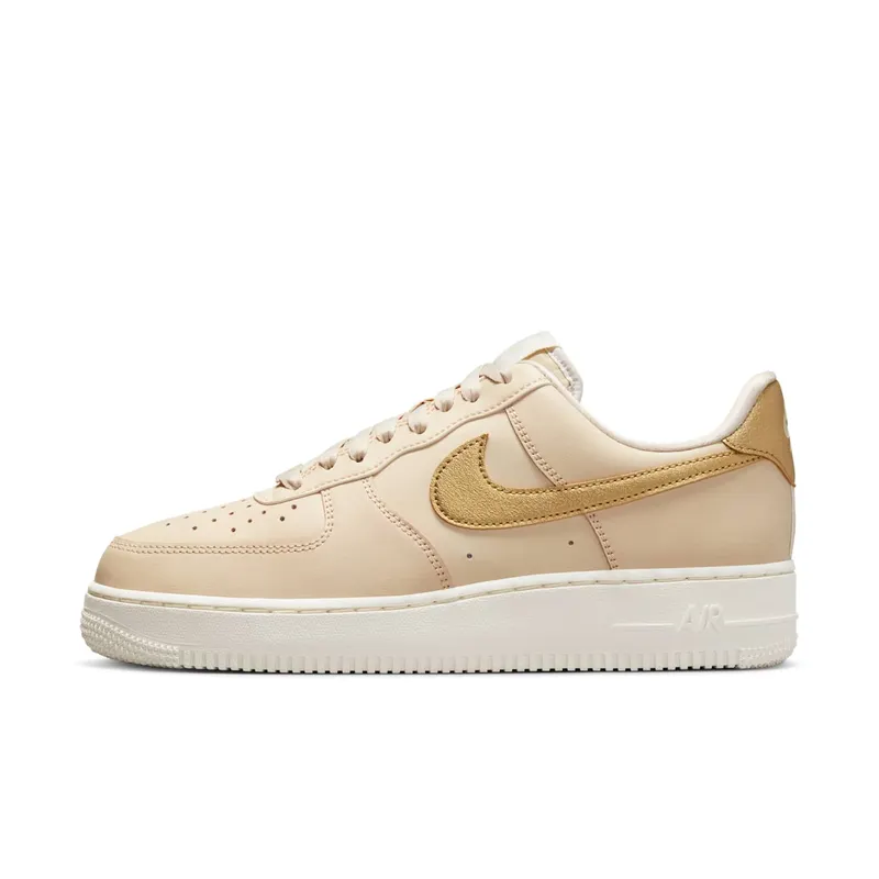Nike Air Force 1 Low ’07 Sanddrift Metallic Gold (DQ7569-102)