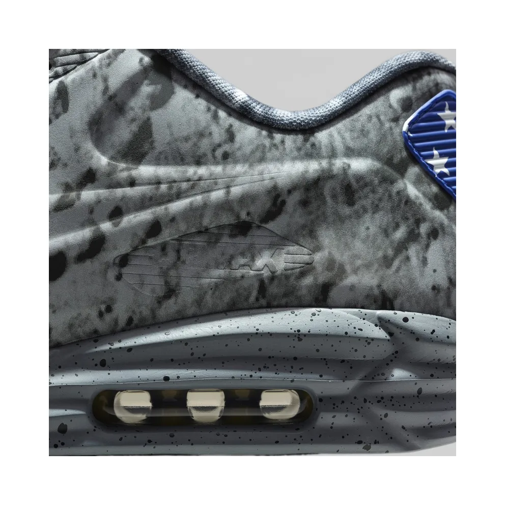 Nike Air Max Lunar90 SP Moon Landing (700098-007)