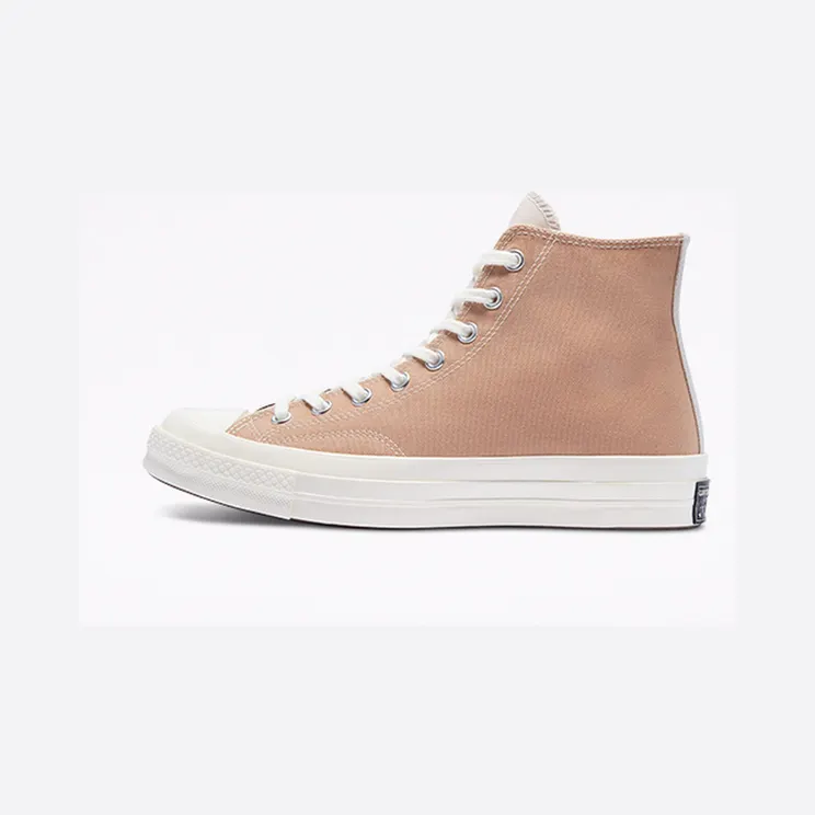 converse-chuck-taylor-all-star A01645C