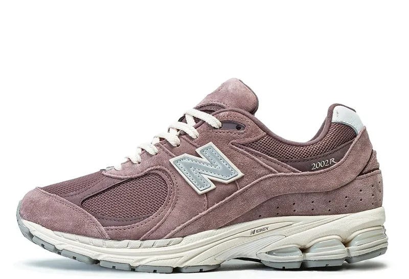 New Balance 2002R Black Fig (M2002RHD)