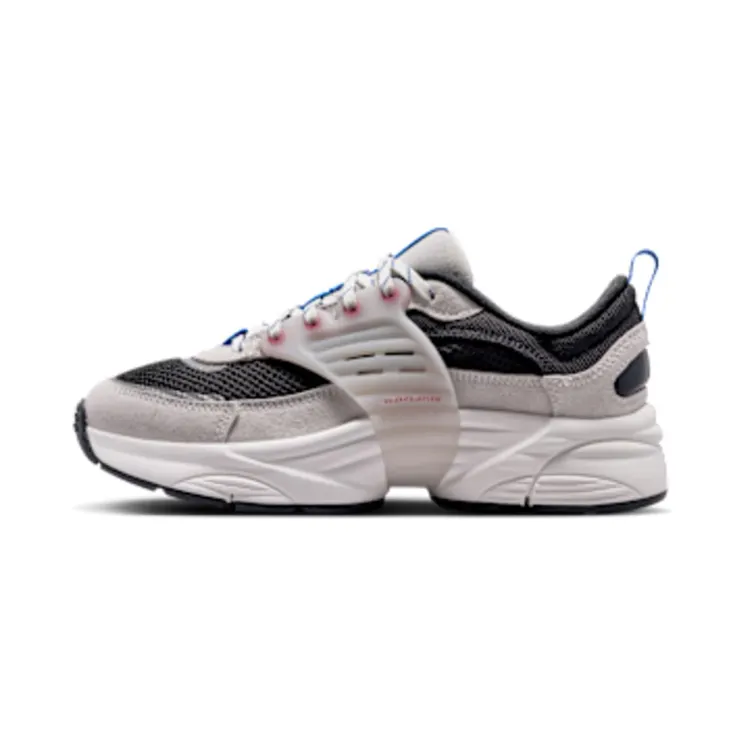 Nike Jordan Trunner O/S “Phantom/Off-Noir/Game Royal/University Red” (II6531-005)