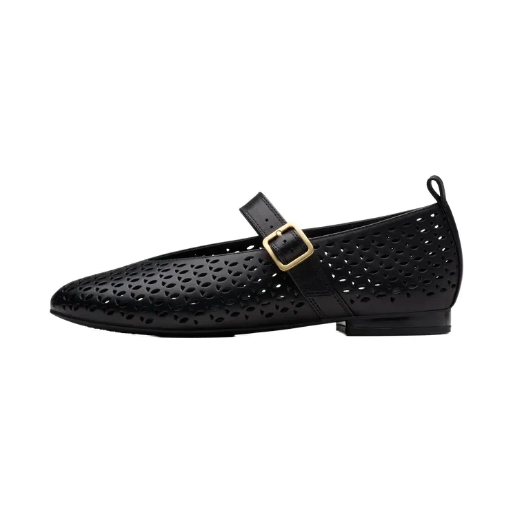 Clarks Fawna Jane “Black Leather” (26181229)