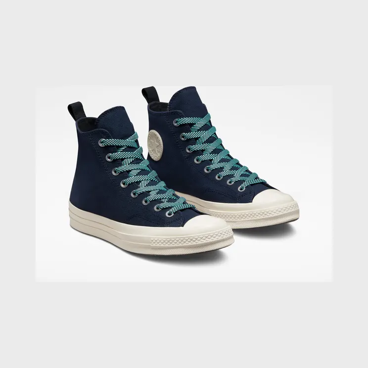 converse-sneaker A01385C