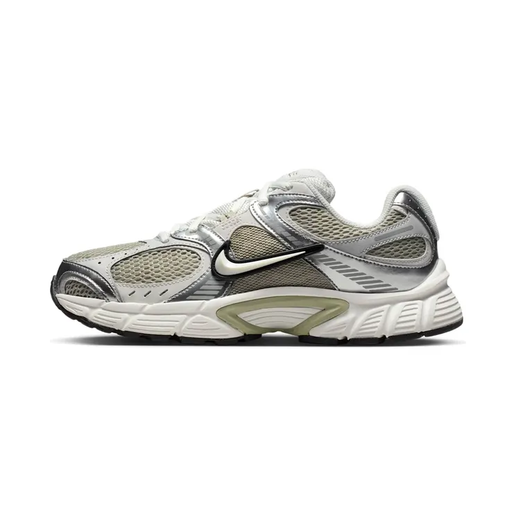 Nike V5 Rnr Green “Spruce Fog / Metallic Silver / Photon Dust / Summit White” (HQ7901-301)